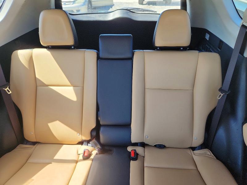 Продажа на аукционе авто 2016 Toyota Rav4, vin: JTMYFREV5GJ069958, номер лота: 58381856