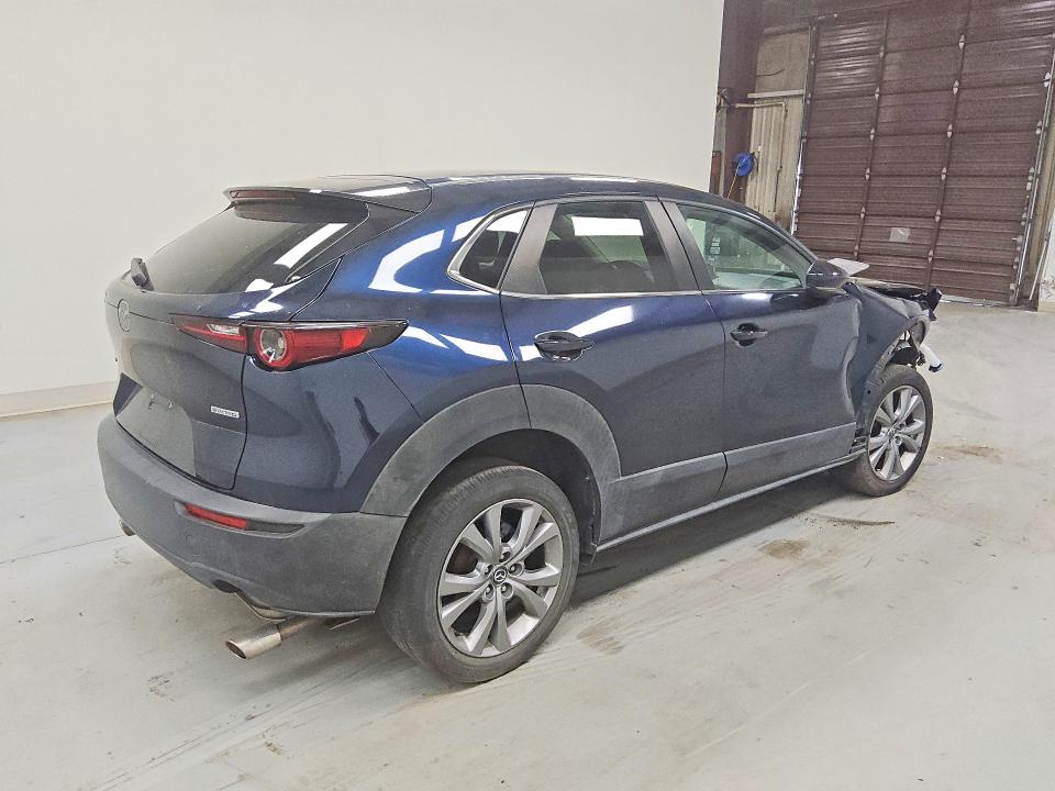 2021 Mazda Cx-30 მანქანა იყიდება აუქციონზე, vin: 3MVDMABL5MM229939, აუქციონის ნომერი: 50989516