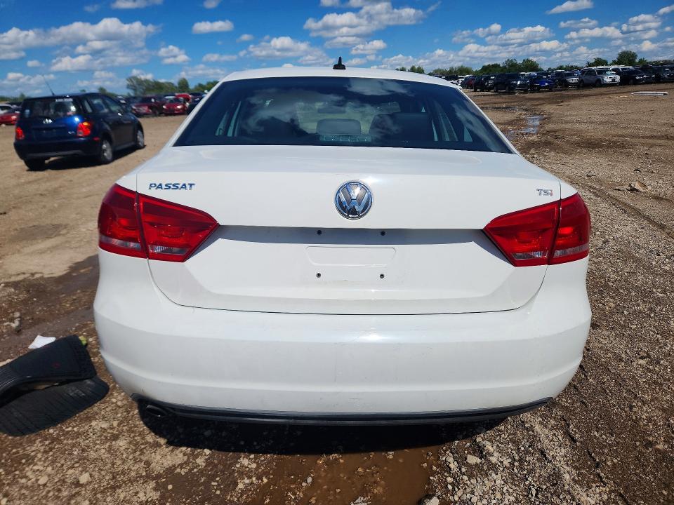 57043226 :رقم المزاد ، 1VWAT7A3XEC030929 vin ، 2014 Volkswagen Passat مزاد بيع