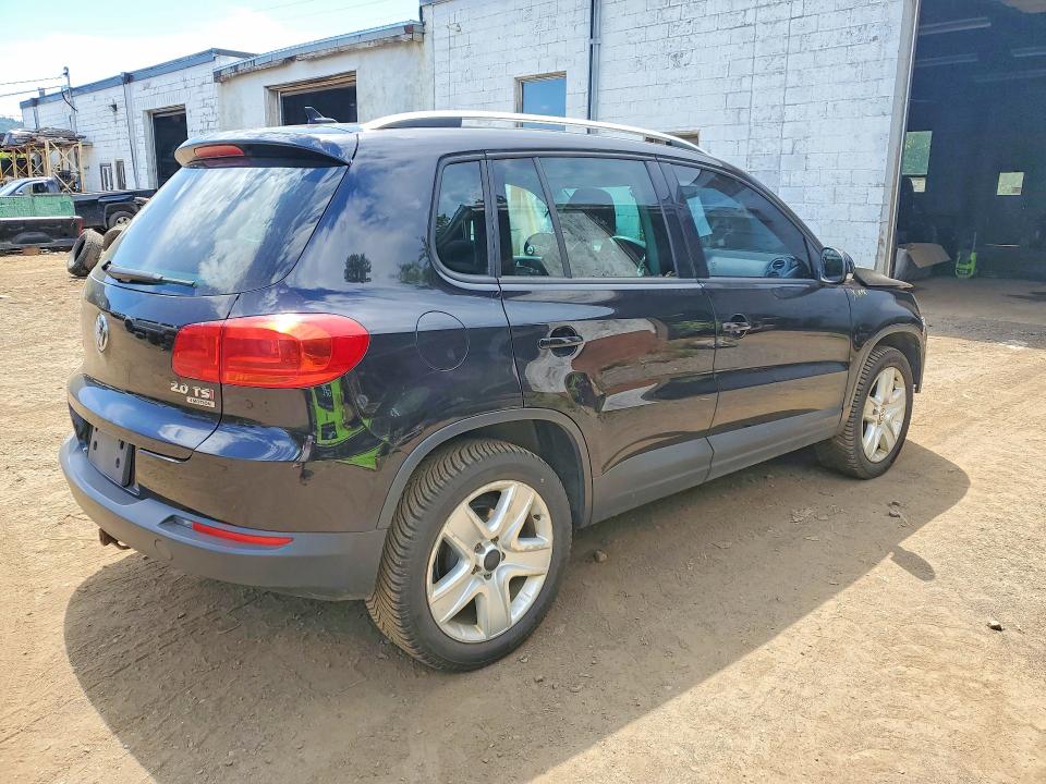 58378166 :رقم المزاد ، WVGJV7AX7FW503438 vin ، 2015 Volkswagen Tiguan مزاد بيع
