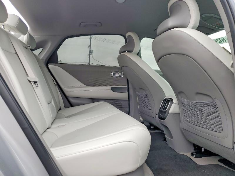 2025 Hyundai Ioniq 6 მანქანა იყიდება აუქციონზე, vin: KMHM34AA2SA085942, აუქციონის ნომერი: 58295916