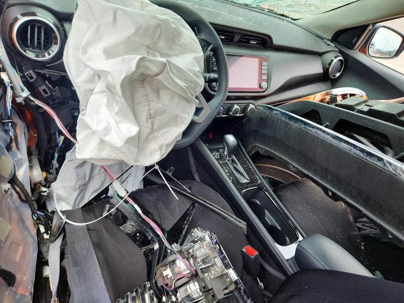 58036736 :رقم المزاد ، 3N1CP5CVXPL531610 vin ، 2023 Nissan Kicks مزاد بيع