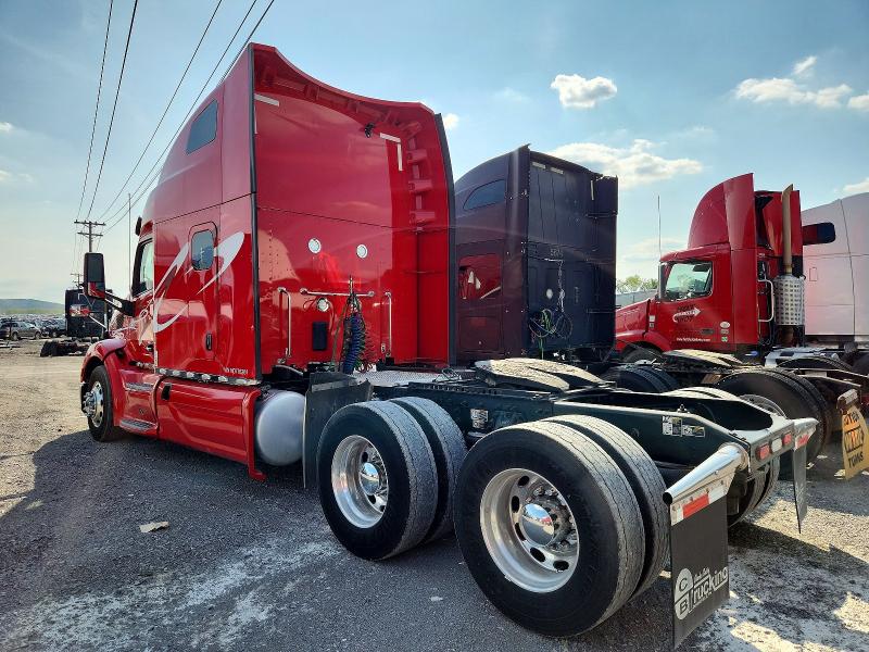 Продажа на аукционе авто 2022 Peterbilt 579, vin: 1XPBDP9X9ND776261, номер лота: 57013126