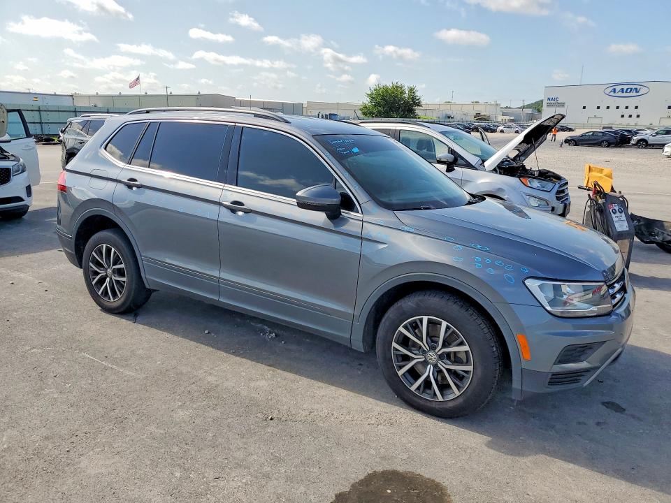 54911386 :رقم المزاد ، 3VV2B7AX3KM164433 vin ، 2019 Volkswagen Tiguan مزاد بيع