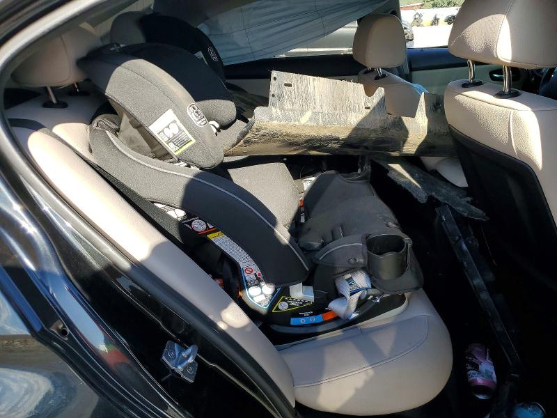 56876136 :رقم المزاد ، WBAPK5C5XBA661249 vin ، 2011 Bmw 328 مزاد بيع