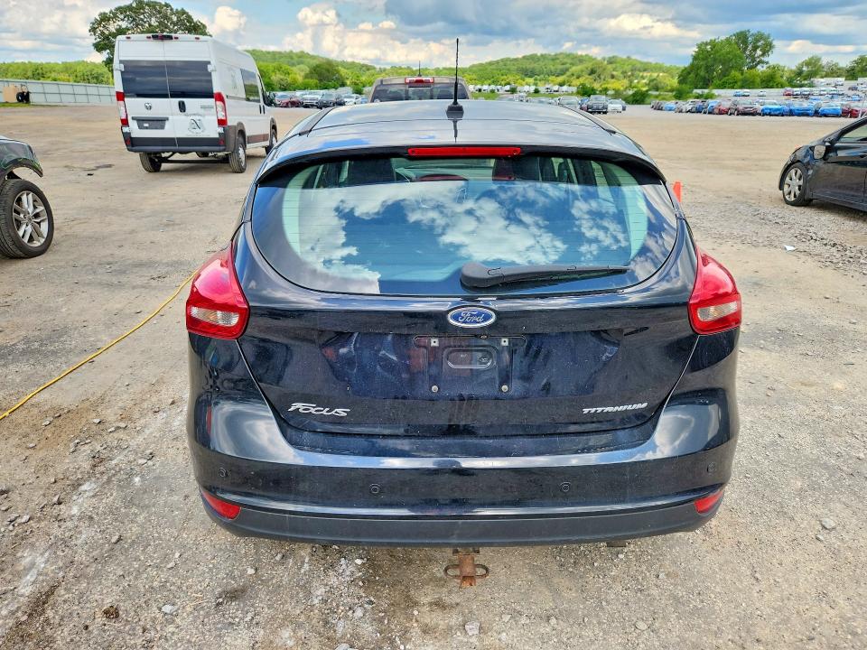 Продажа на аукционе авто 2017 Ford Focus, vin: 1FADP3N26HL333957, номер лота: 57779676