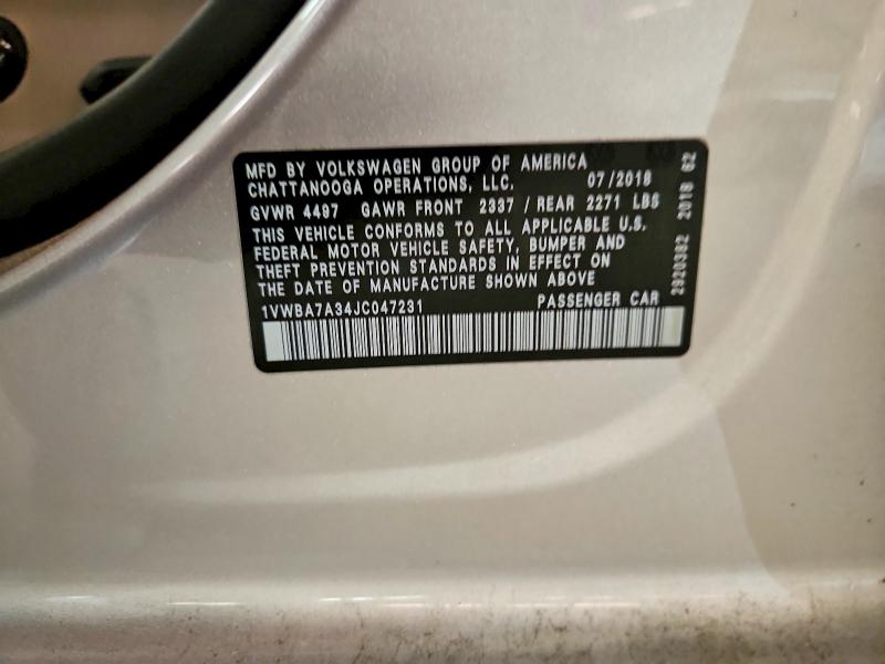 58406176 :رقم المزاد ، 1VWBA7A34JC047231 vin ، 2018 Volkswagen Passat مزاد بيع