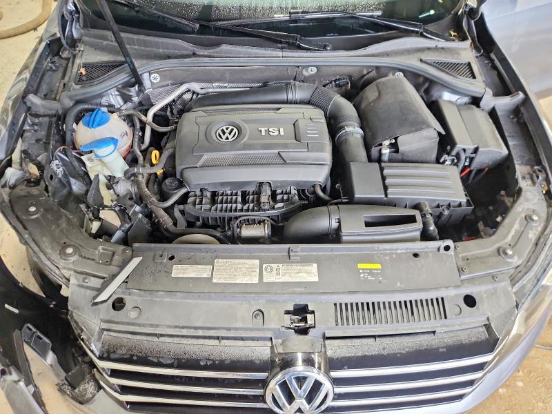 58389186 :رقم المزاد ، 1VWAT7A31FC111030 vin ، 2015 Volkswagen Passat مزاد بيع