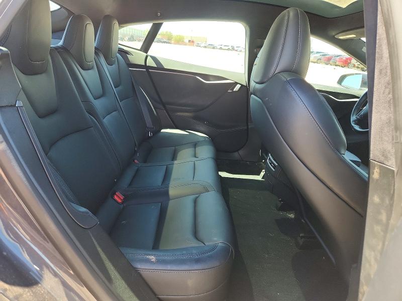 58761086 :رقم المزاد ، 5YJSA1E20MF427773 vin ، 2021 Tesla Model S مزاد بيع