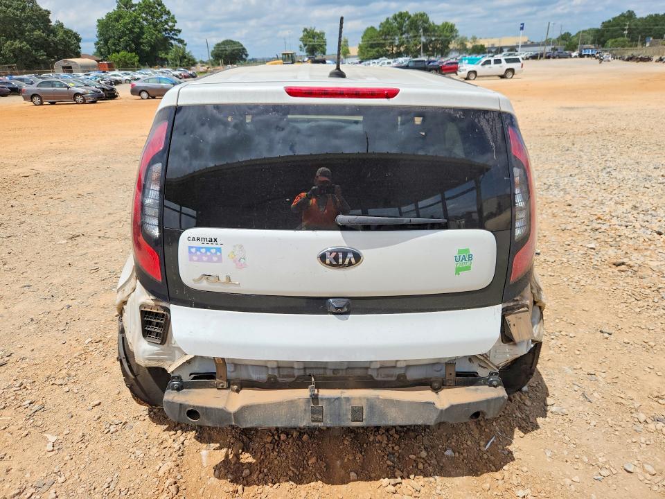 Продажа на аукционе авто 2016 Kia Soul, vin: KNDJP3A51G7248643, номер лота: 57917696