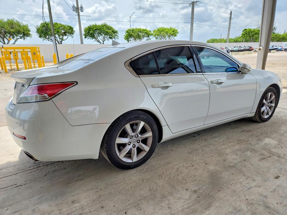 57305596 :رقم المزاد ، 19UUA8F54EA008833 vin ، 2014 Acura Tl مزاد بيع