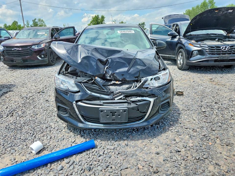 58462946 :رقم المزاد ، 1G1JF5SB6K4123921 vin ، 2019 Chevrolet Sonic مزاد بيع