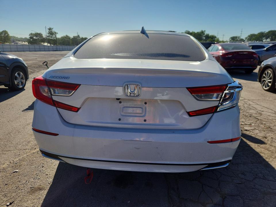 Продажа на аукционе авто 2018 Honda Accord, vin: 1HGCV1F4XJA065160, номер лота: 55733186