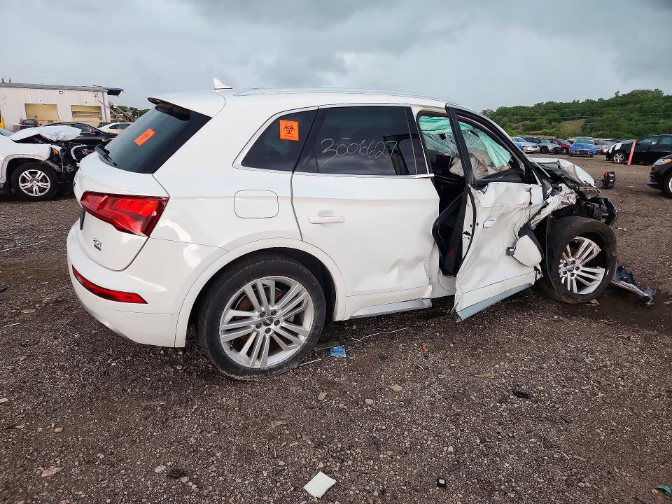 2018 Audi Q5 მანქანა იყიდება აუქციონზე, vin: WA1BNAFY8J2246825, აუქციონის ნომერი: 56969356