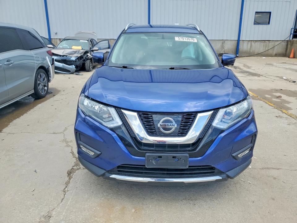 Продаж на аукціоні авто 2017 Nissan Rogue, vin: 5N1AT2MT9HC887387, номер лоту: 57013576
