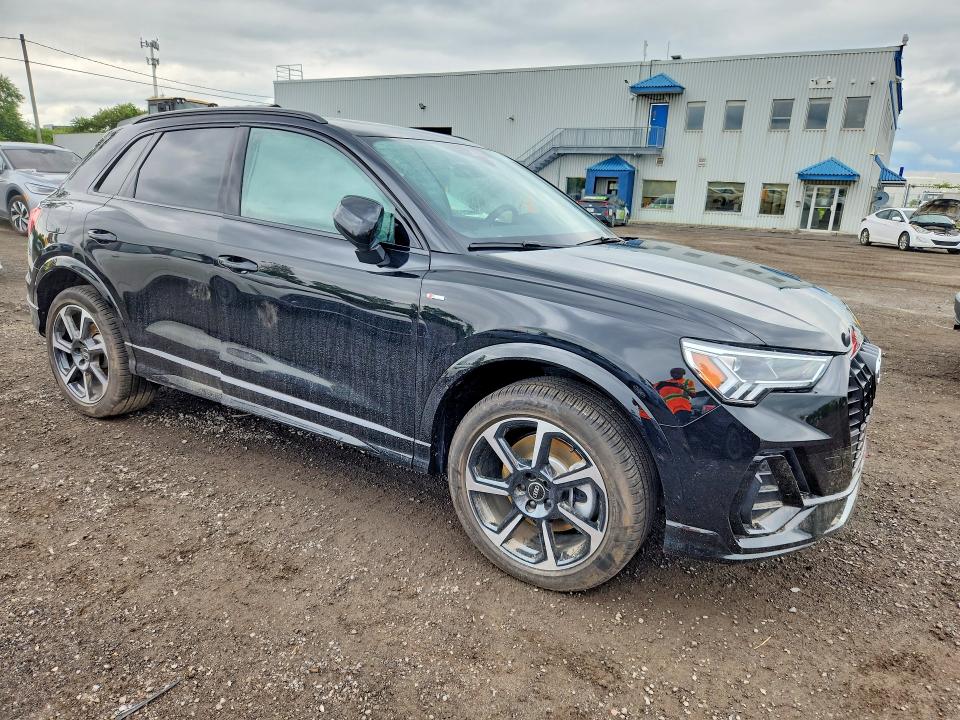 Продажа на аукционе авто 2025 Audi Q3, vin: WA1FECF31S1048922, номер лота: 58774766