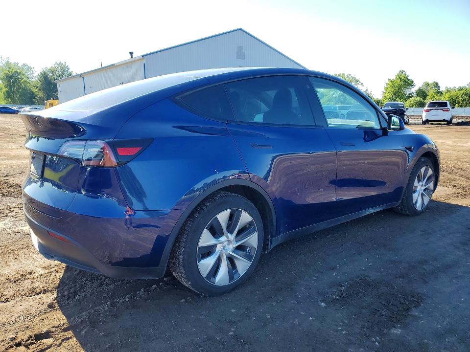 Продажа на аукционе авто 2021 Tesla Model Y, vin: 5YJYGAEE0MF236616, номер лота: 58069786