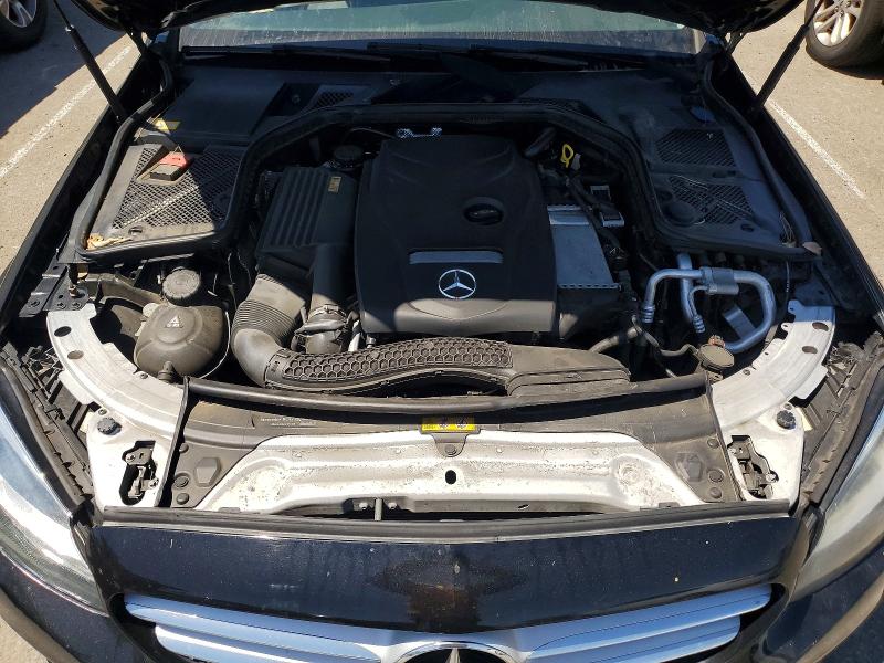 58424286 :رقم المزاد ، 55SWF4JB4FU072716 vin ، 2015 Mercedes-benz C مزاد بيع