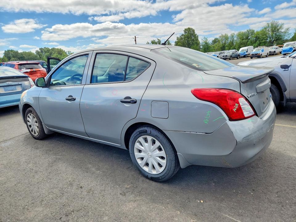 57434496 :رقم المزاد ، 3N1CN7AP5CL884479 vin ، 2012 Nissan Versa مزاد بيع