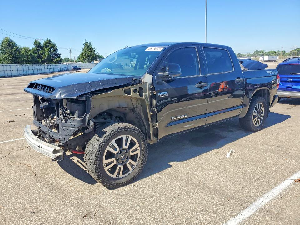 Aukcja sprzedaży 2018 Toyota Tundra, vin: 5TFDW5F1XJX772575, numer aukcji: 58765276