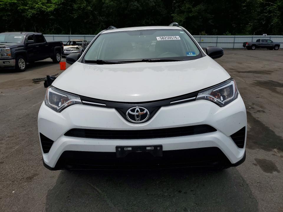 Продажа на аукционе авто 2016 Toyota Rav4, vin: JTMBFREVXGD196886, номер лота: 58250576