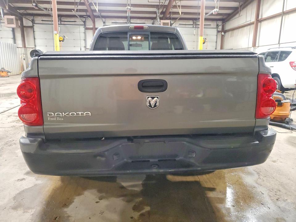 2005 Dodge Dakota მანქანა იყიდება აუქციონზე, vin: 1D7HE22K05S353743, აუქციონის ნომერი: 58215866