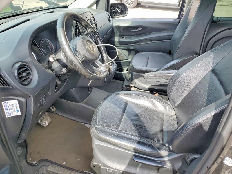 56561516 :رقم المزاد ، WDAPG2EE4H3310918 vin ، 2017 Mercedes-benz Metris مزاد بيع