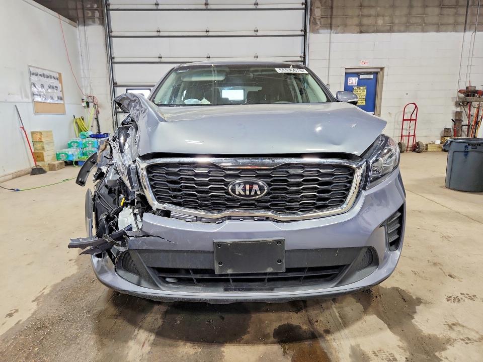 55596076 :رقم المزاد ، 5XYPGDA56LG664166 vin ، 2020 Kia Sorento مزاد بيع
