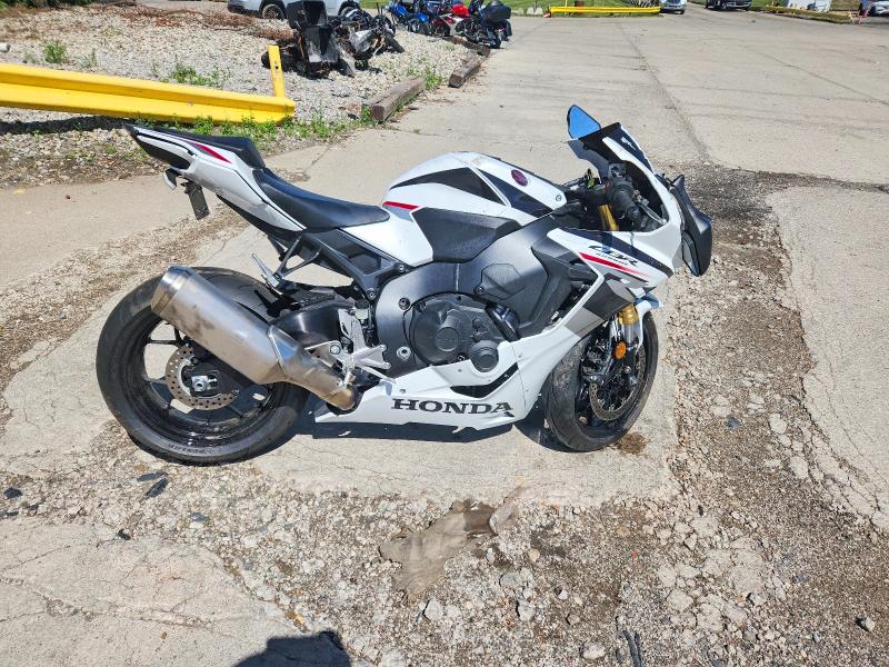 Auction sale of the 2026 Honda Cbr1000, vin: JH2SC7714TK900620, lot number: 56666456