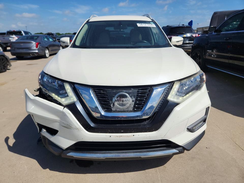 Продаж на аукціоні авто 2017 Nissan Rogue, vin: JN8AT2MT0HW400830, номер лоту: 56127256