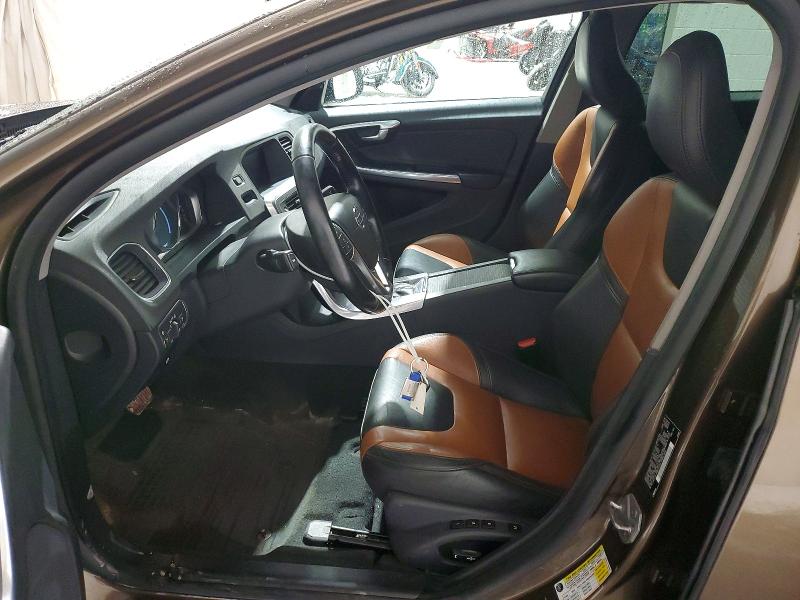 Продажа на аукционе авто 2016 Volvo V60 Cross Country, vin: YV4612HK8G1016795, номер лота: 57838086