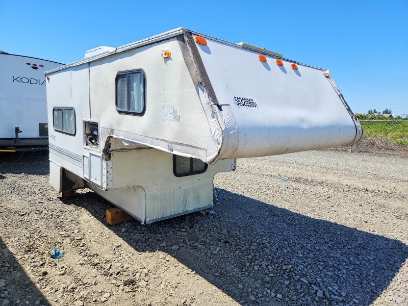2002 Flee Trailers მანქანა იყიდება აუქციონზე, vin: 1EL6B080922303143, აუქციონის ნომერი: 58320966