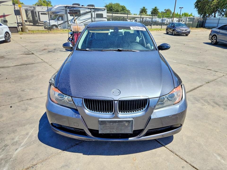 2007 Bmw 328 მანქანა იყიდება აუქციონზე, vin: WBAVC53557FZ73011, აუქციონის ნომერი: 57056166