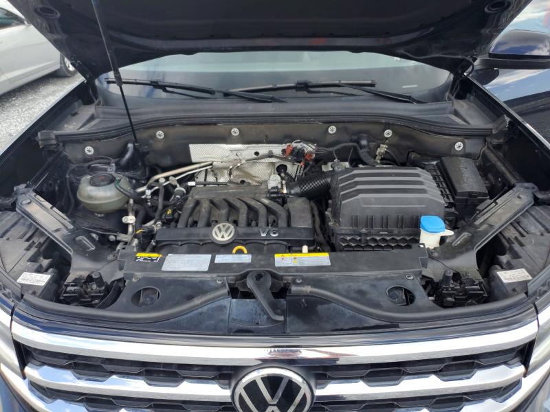 57131096 :رقم المزاد ، 1V2WR2CA0MC586993 vin ، 2021 Volkswagen Atlas مزاد بيع