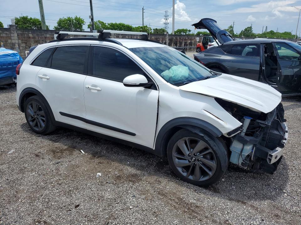2017 Kia Niro მანქანა იყიდება აუქციონზე, vin: KNDCC3LC6H5052081, აუქციონის ნომერი: 54911816