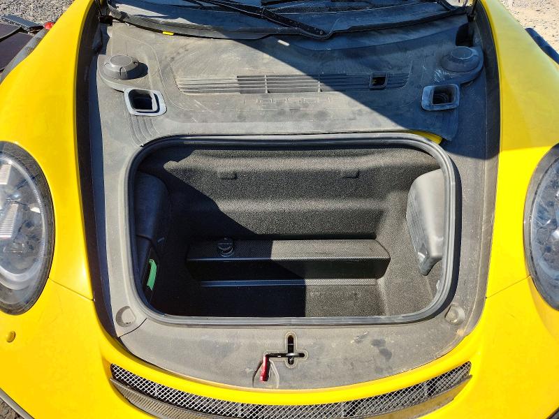 59167236 :رقم المزاد ، WP0AE2A93JS186024 vin ، 2018 Porsche 911 مزاد بيع
