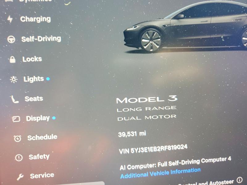 Продажа на аукционе авто 2024 Tesla Model 3, vin: 5YJ3E1EB2RF819024, номер лота: 56686336