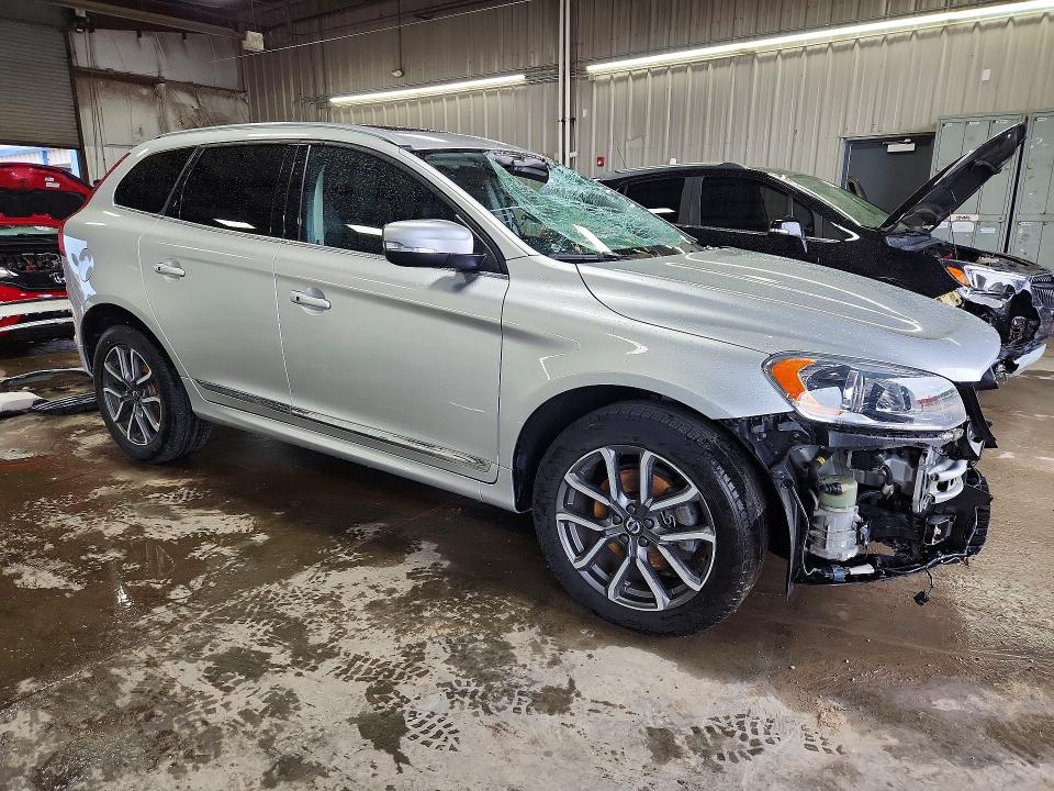 Продажа на аукционе авто 2016 Volvo Xc60, vin: YV4612RK3G2848179, номер лота: 56440486