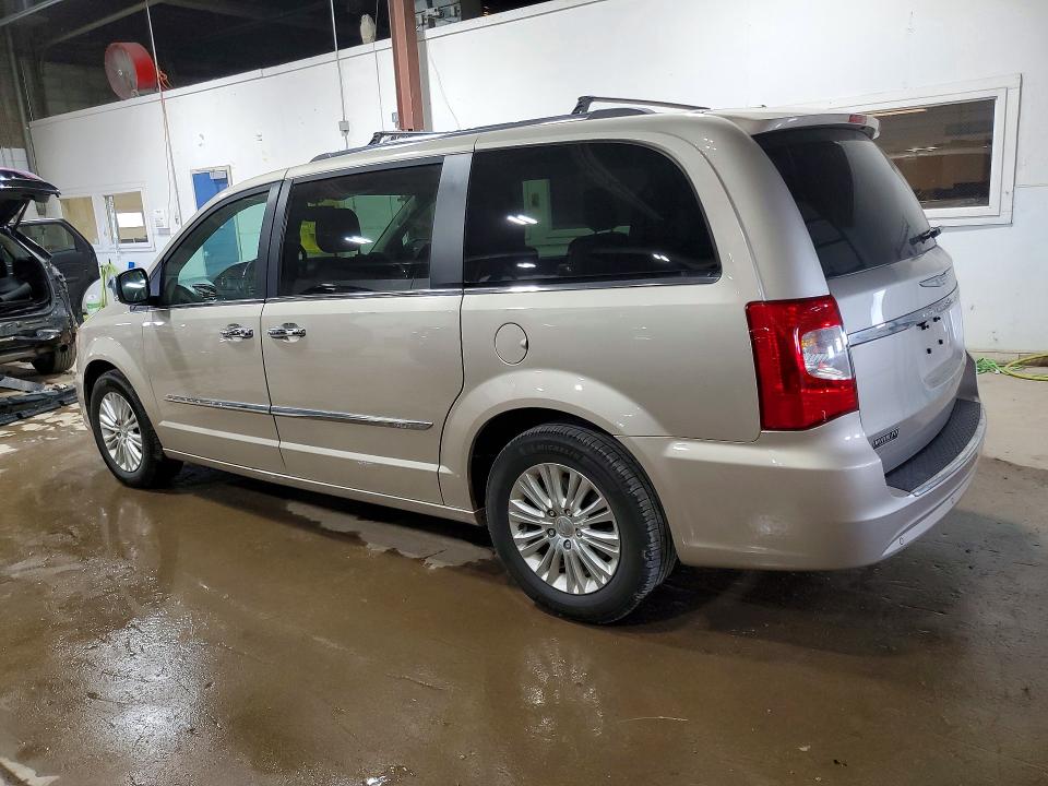 2015 Chrysler Town & Country მანქანა იყიდება აუქციონზე, vin: 2C4RC1JG0FR699886, აუქციონის ნომერი: 58997486