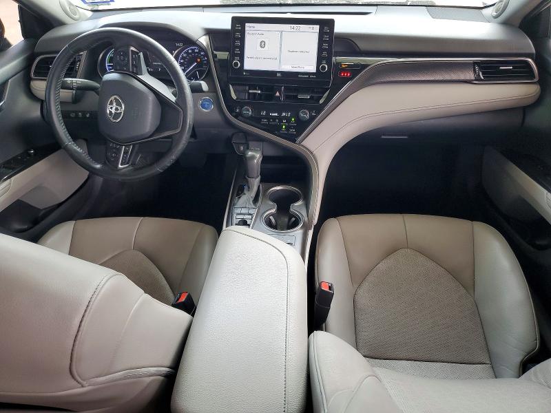 56068196 :رقم المزاد ، 4T1K31AK6NU033201 vin ، 2022 Toyota Camry مزاد بيع