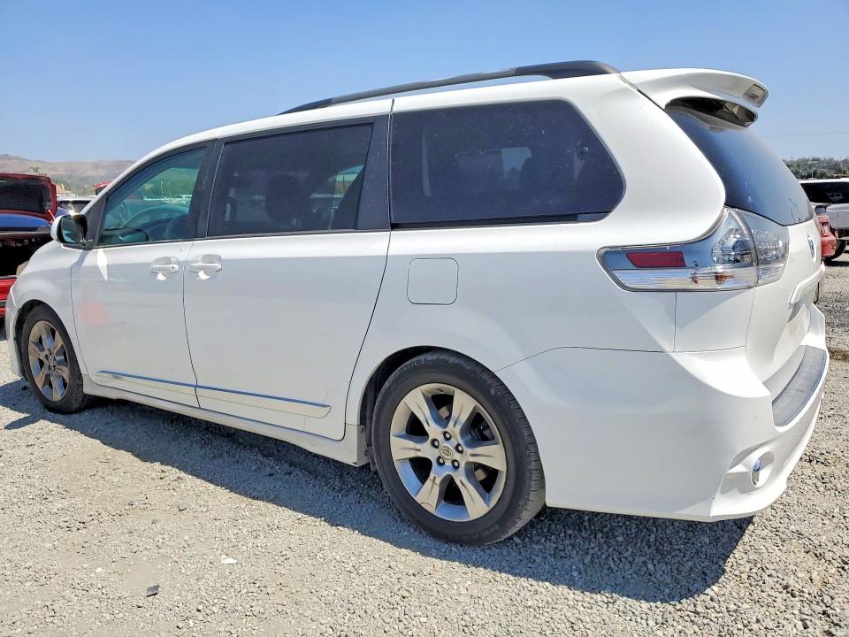Продажа на аукционе авто 2012 Toyota Sienna, vin: 5TDXK3DC1CS265235, номер лота: 57967936