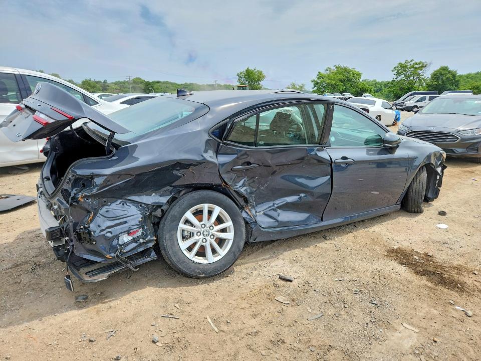 2025 Toyota Camry მანქანა იყიდება აუქციონზე, vin: 4T1DAACK2SU513808, აუქციონის ნომერი: 58874846