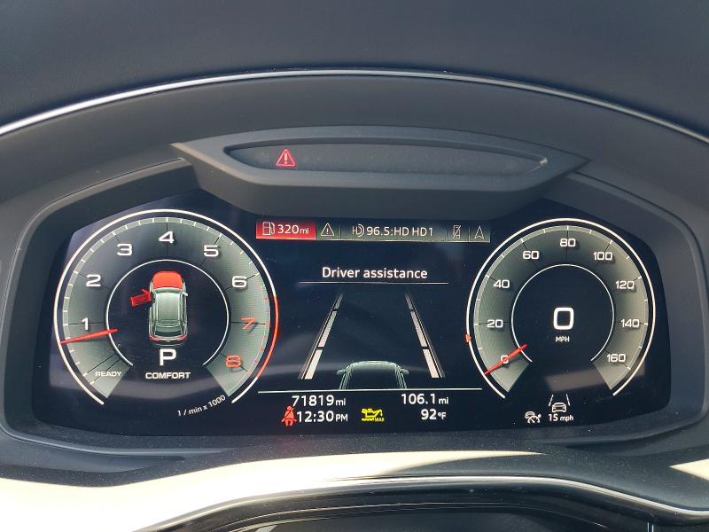 56090156 :رقم المزاد ، WA1CVAF18MD025824 vin ، 2021 Audi Q8 مزاد بيع