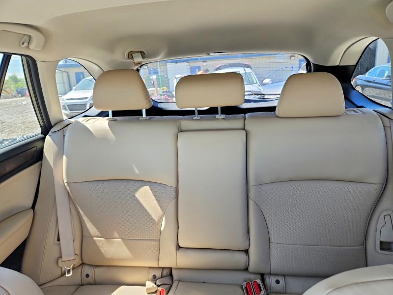 58001876 :رقم المزاد ، 4S4BSALC3F3318860 vin ، 2015 Subaru Outback مزاد بيع