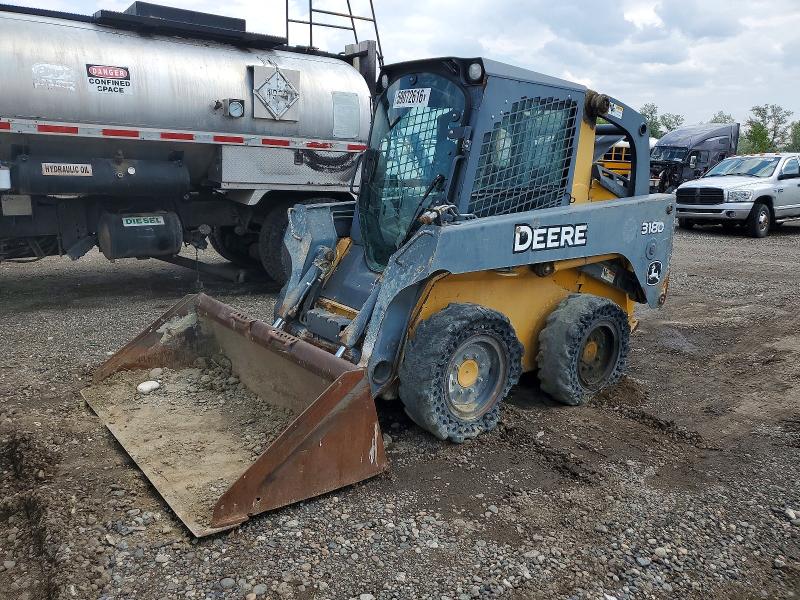 Продажа на аукционе авто 2010 John Deere Skidsteer, vin: T0318DJ183788, номер лота: 59072616