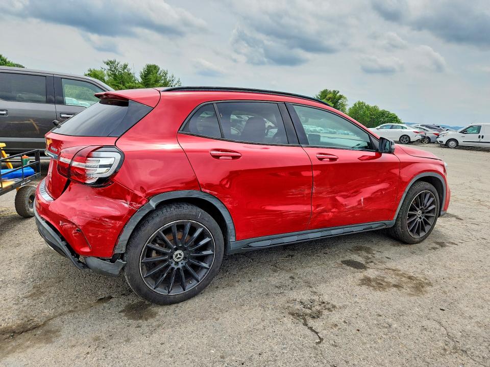 57932526 :رقم المزاد ، WDCTG4GB0JJ446663 vin ، 2018 Mercedes-benz Gla مزاد بيع