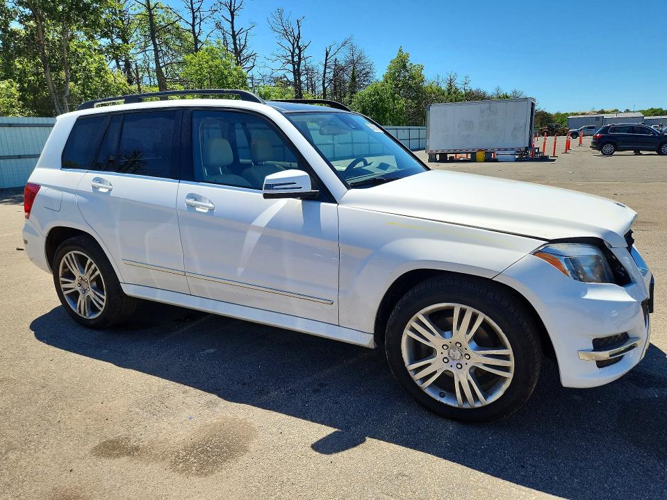 55585026 :رقم المزاد ، WDCGG8JB9FG428992 vin ، 2015 Mercedes-benz Glk مزاد بيع