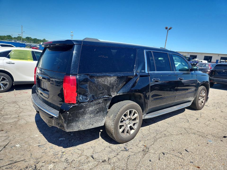 Продаж на аукціоні авто 2016 Chevrolet Suburban, vin: 1GNSCJKCXGR451561, номер лоту: 57379016