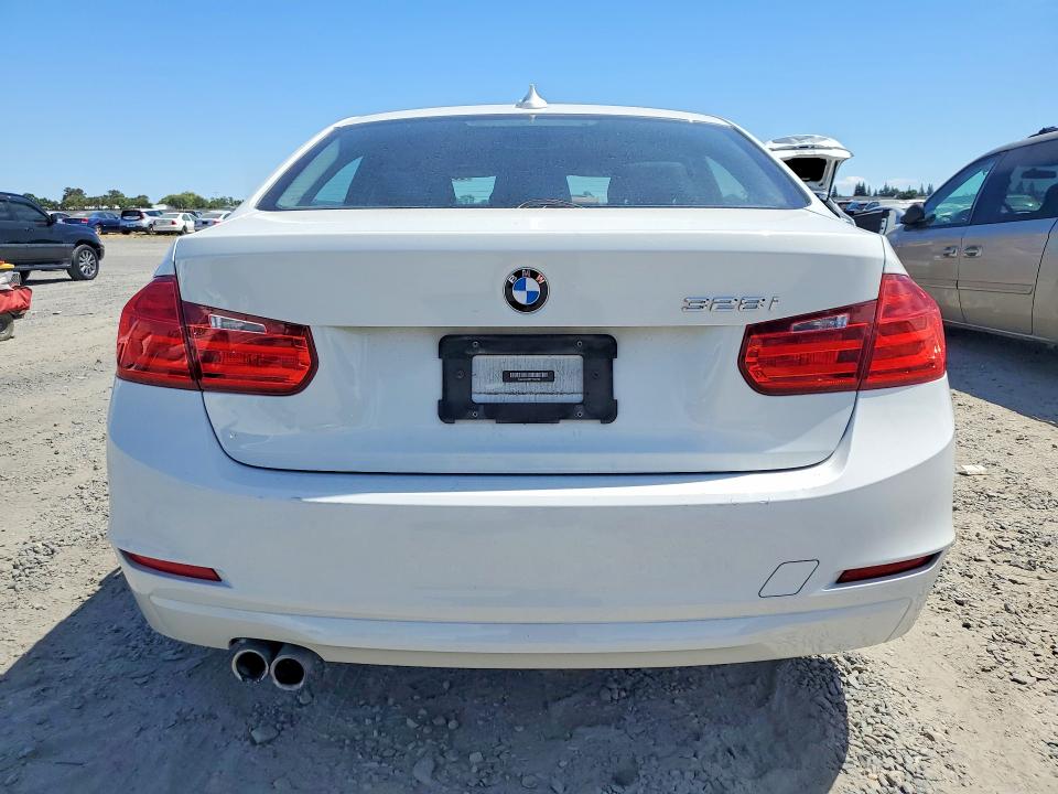 Продажа на аукционе авто 2015 Bmw 328, vin: WBA3A5C56FF610700, номер лота: 85970545
