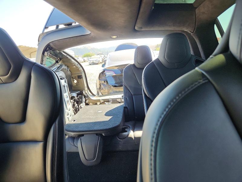 2017 Tesla Model X მანქანა იყიდება აუქციონზე, vin: 5YJXCBE26HF077027, აუქციონის ნომერი: 57195506